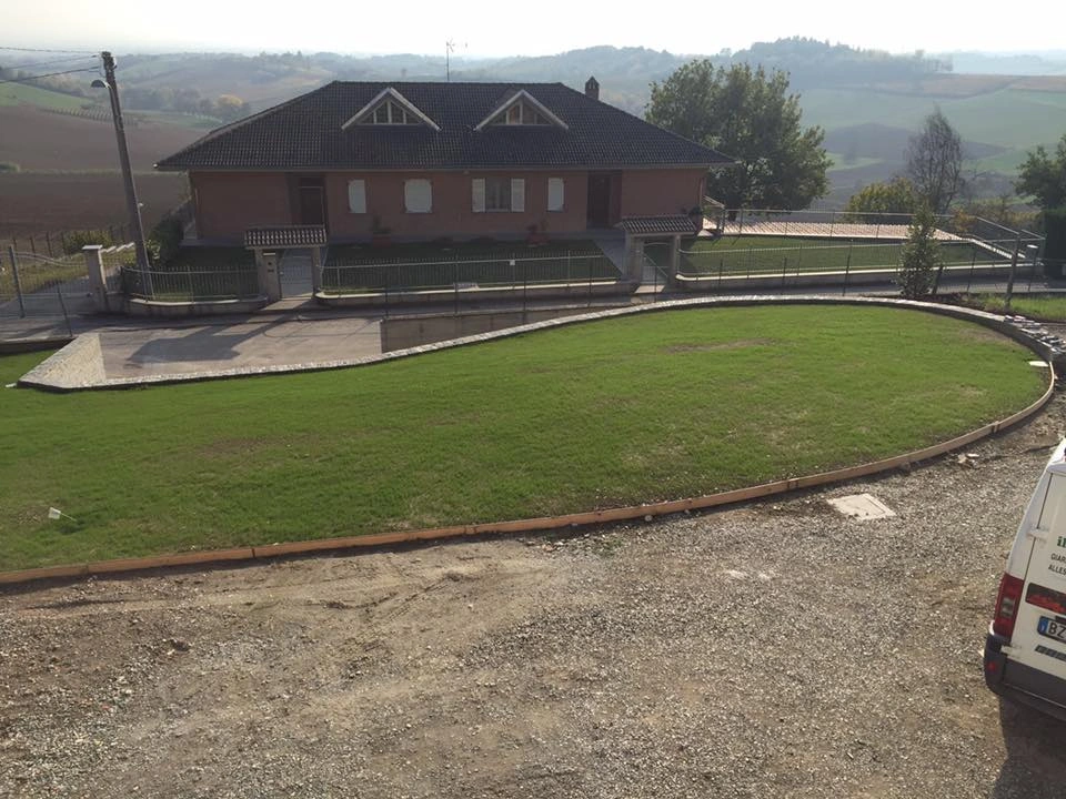 Prima e dopo - Vivai Il pollice Verde, Asti
